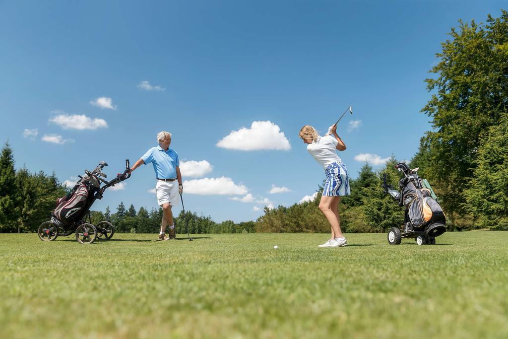 Les Ormes Domaine Et Resort Epiniac Buitenkant foto