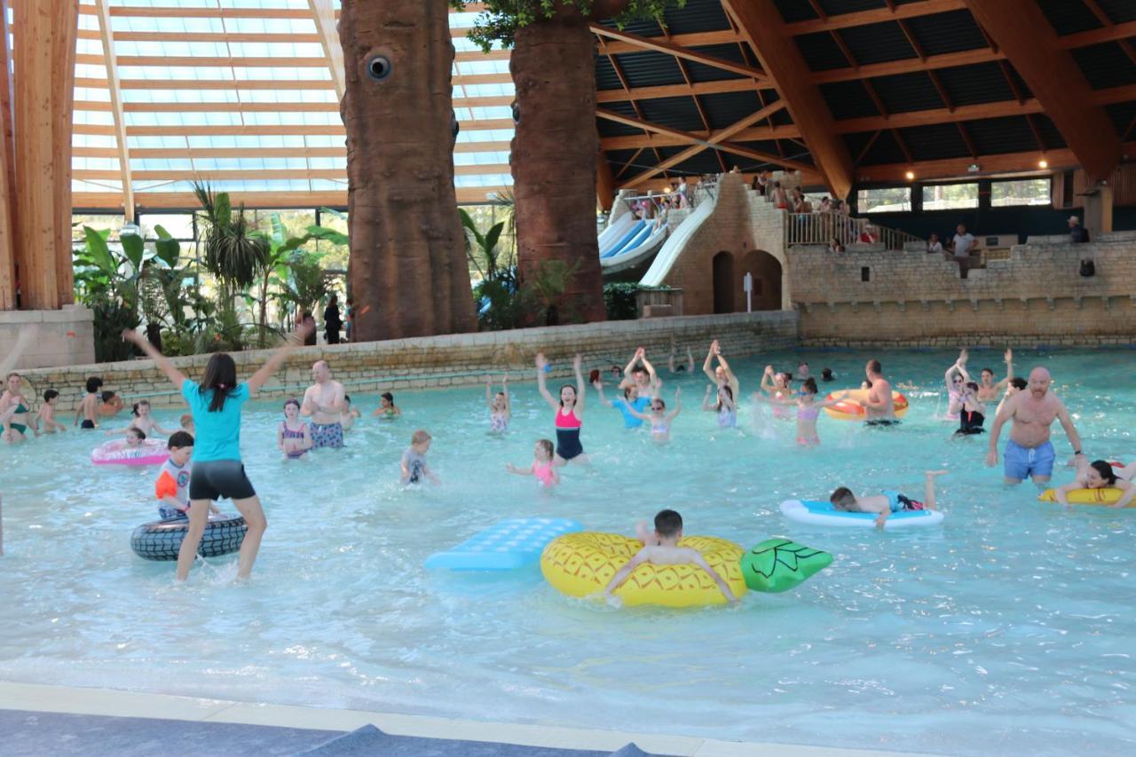 Les Ormes Domaine Et Resort Epiniac Buitenkant foto