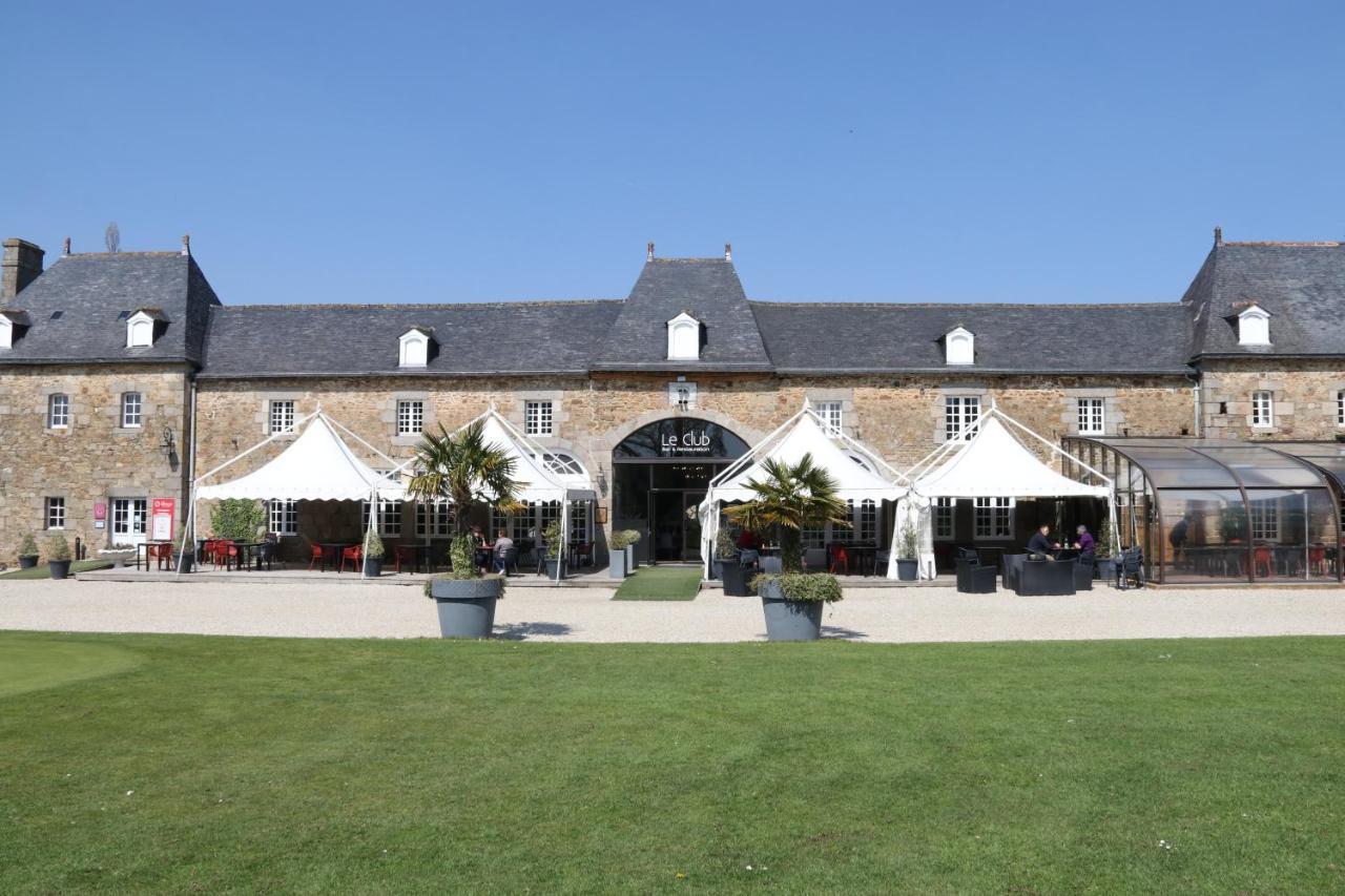 Les Ormes Domaine Et Resort Epiniac Buitenkant foto