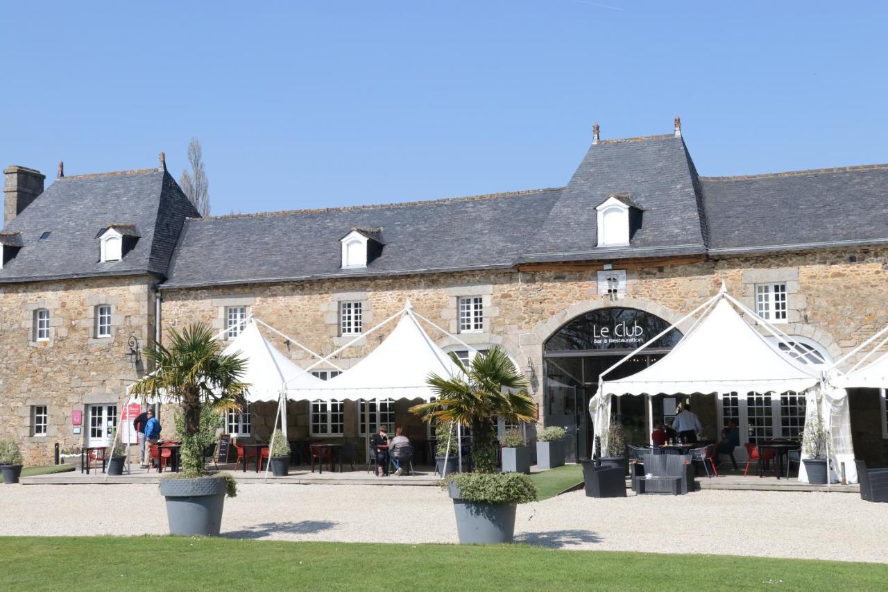 Les Ormes Domaine Et Resort Epiniac Buitenkant foto